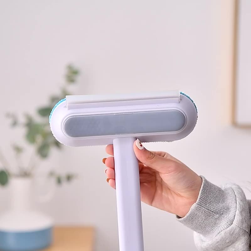 4-in-1 Pet Hair Removal & Cleaning Brush – For Dogs, Cats, and More